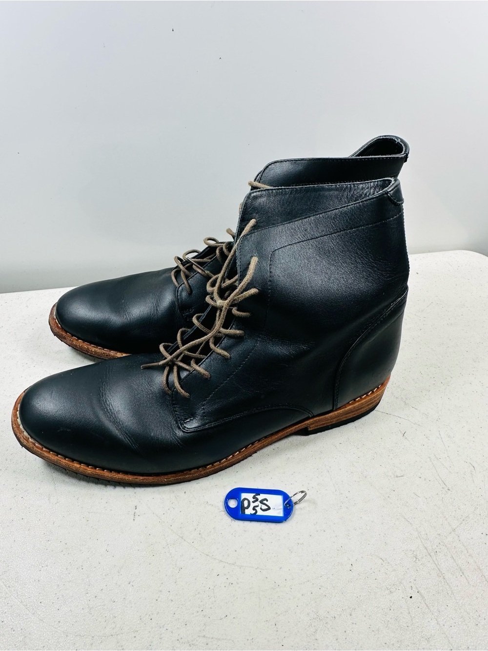 Nisolo Black Leather Lace-Up Wedge Ankle Boots